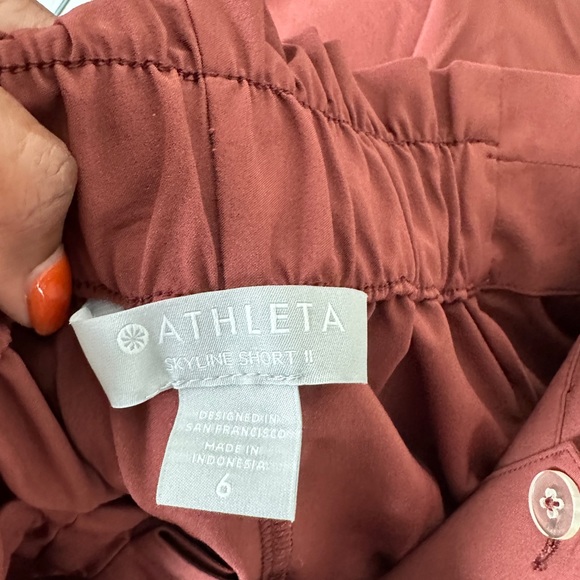 Athleta Skyline II Paperbag Shorts size 6 - Picture 5 of 7